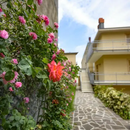 公寓 Torlonia: Due Matrimoniali E Bagno Luco ne' Marsi