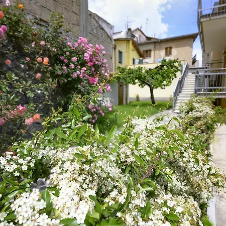 Torlonia: Due Matrimoniali E Bagno Apartman *