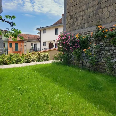 Torlonia: Due Matrimoniali E Bagno *