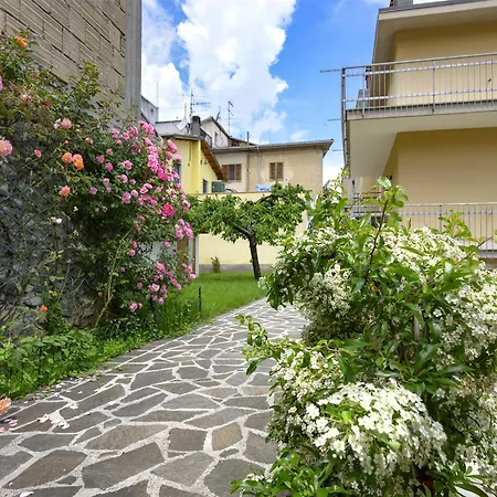 Torlonia: Due Matrimoniali E Bagno * Luco dei Marsi